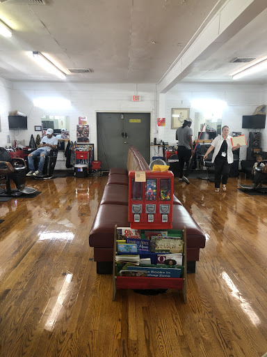 Barber Shop «Fresh Blades Barbershop», reviews and photos, 851 Heckle Blvd suite 114 2973, Rock Hill, SC 29730, USA