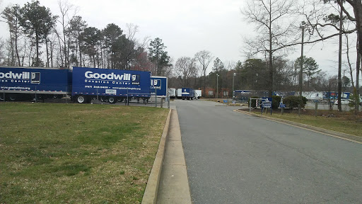 Outlet Store «Goodwill Central Virginia Outlet», reviews and photos, 6301 Midlothian Turnpike, Richmond, VA 23225, USA