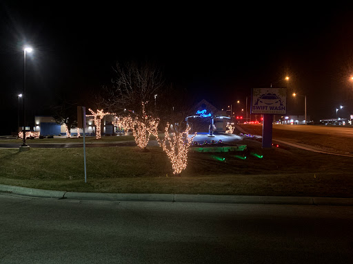 Car Wash «Swift Car Wash», reviews and photos, 2285 Randall Rd, Carpentersville, IL 60110, USA