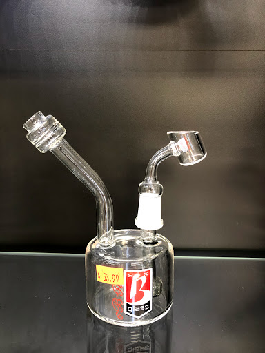 Tobacco Shop «Pipe Dreams Smoke Shop», reviews and photos, 13971 N Cleveland Ave #13, North Fort Myers, FL 33903, USA