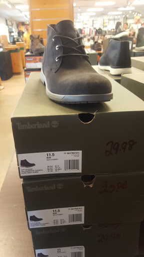 Shoe Store «Timberland Factory Store», reviews and photos, 67 Liberty Village, Flemington, NJ 08822, USA