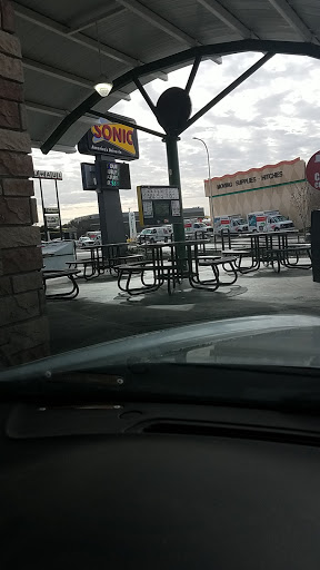 Fast Food Restaurant «Sonic Drive-In», reviews and photos, 1603 El Paseo Rd, Las Cruces, NM 88001, USA