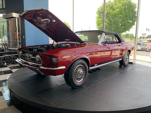 Auto Parts Store «Summit Racing Equipment», reviews and photos, 20 King Mill Rd, McDonough, GA 30253, USA