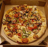 Pizza du Pizzeria Domino's Pizza Paris 17 - Batignolles - n°2