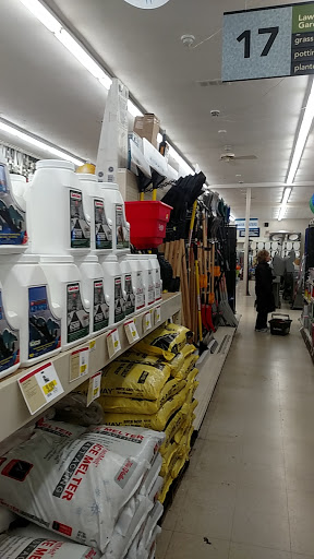 Home Improvement Store «Ed Youngs True Value Hardware», reviews and photos, 5641 Main St, Williamsville, NY 14221, USA