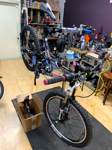 Bicycle Store «OSCyclery», reviews and photos, 1114 NE Orenco Station Pkwy, Hillsboro, OR 97124, USA