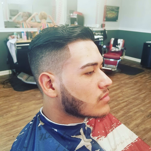 Barber Shop «Upper Cutz Hair Studio», reviews and photos, 3883 N Lecanto Hwy, Beverly Hills, FL 34465, USA