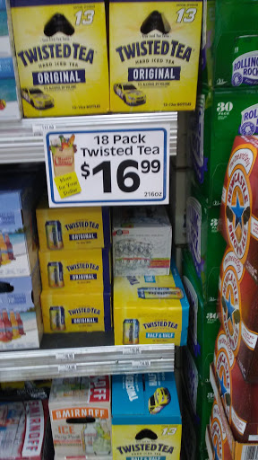 Grocery Store «Market Basket», reviews and photos, 34 Plaistow Rd, Plaistow, NH 03865, USA