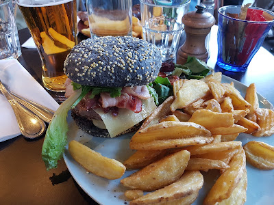THE IRISHMAN à Paris