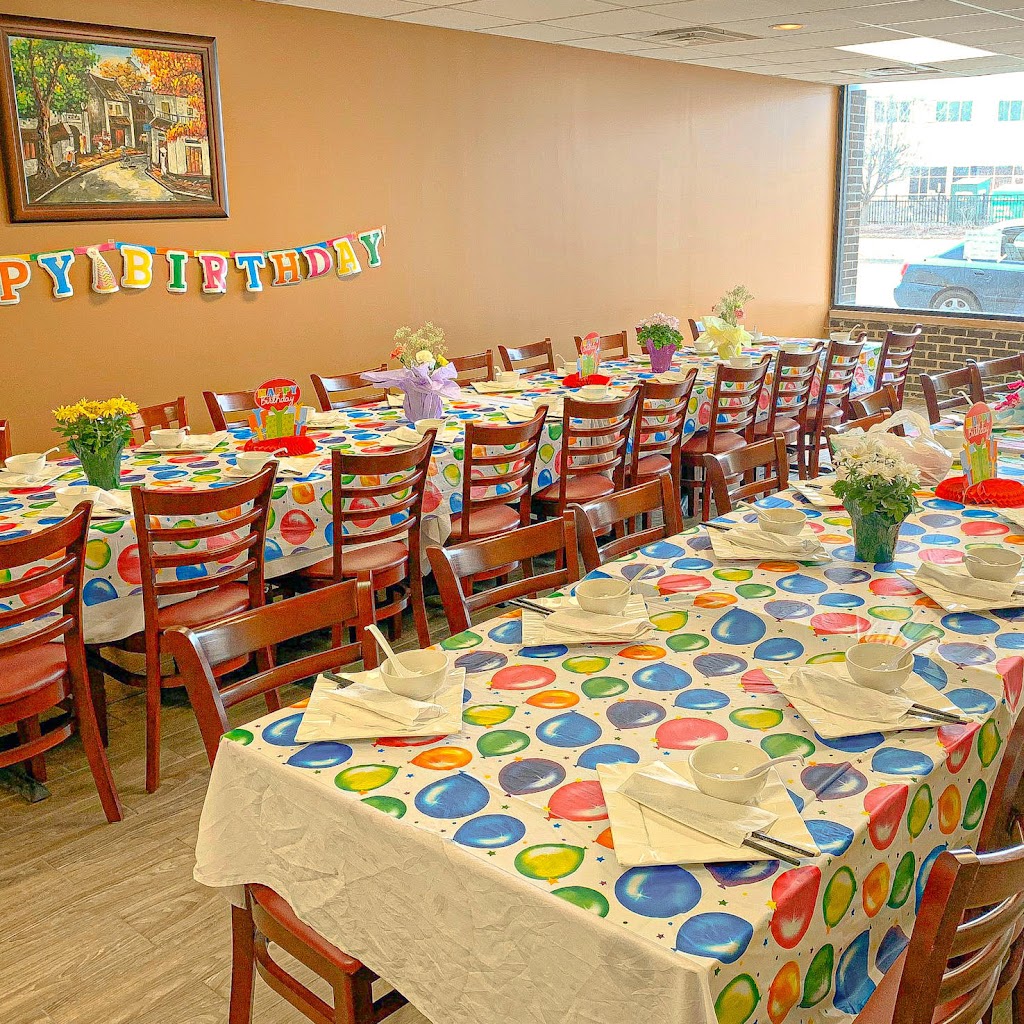 Hoanh Long Vietnamese & Chinese Restaurant 60659