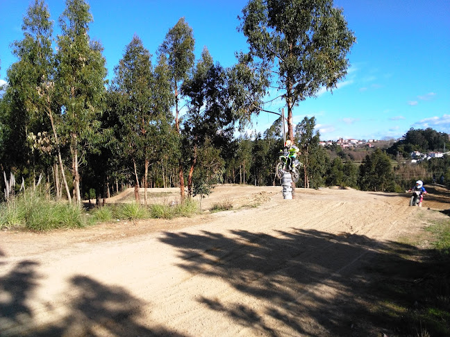 Avaliações doMotoCross Jovim em Gondomar - Casa noturna