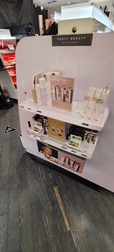 Cosmetics Store «SEPHORA», reviews and photos, 100 Cambridgeside Pl, Cambridge, MA 02141, USA