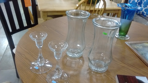 Thrift Store «The Salvation Army Family Store & Donation Center», reviews and photos