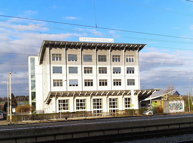 Rezensionen über Fernfachhochschule Schweiz (FFHS) in Wettingen - Universität