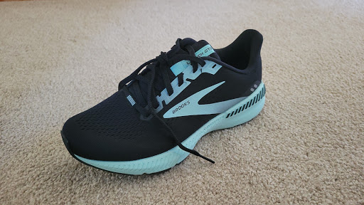 Sporting Goods Store «Hansons Running Shop», reviews and photos, 3 S Broadway St, Lake Orion, MI 48362, USA