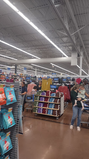 Discount Store «Walmart», reviews and photos, 6210 Annapolis Rd, Landover Hills, MD 20784, USA