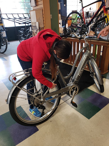 Bicycle Store «Bike Gallery - Downtown», reviews and photos, 1001 SW 10th Ave, Portland, OR 97205, USA