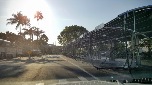 Car Wash «Busy Bee Car Wash (South Dade)», reviews and photos, 18210 S Dixie Hwy, Miami, FL 33157, USA