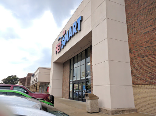 Pet Supply Store «PetSmart», reviews and photos, 3585 N Shiloh Dr, Fayetteville, AR 72703, USA