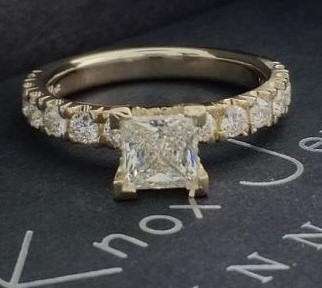 Jeweler «Knox Jewelers», reviews and photos, 2921 Lyndale Ave S, Minneapolis, MN 55408, USA