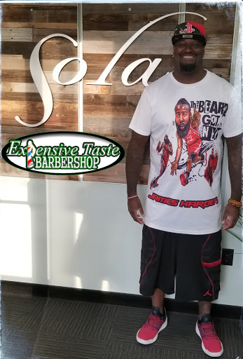 Barber Shop «Expensive Taste Barbershop», reviews and photos, 9100 Hudson Rd, Woodbury, MN 55125, USA