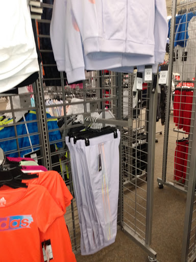 Sporting Goods Store «Academy Sports + Outdoors», reviews and photos, 1205 Wimberly Dr SW, Decatur, AL 35603, USA