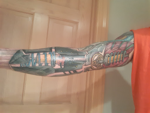 Tattoo Shop «A Thin Line Tattoo», reviews and photos, 9 E Wilson St, Batavia, IL 60510, USA