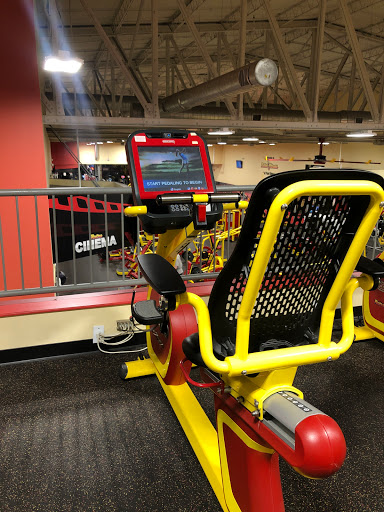 Gym «Retro Fitness», reviews and photos, 100 N Middletown Rd, Pearl River, NY 10965, USA