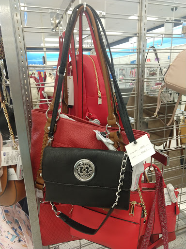 Clothing Store «Ross Dress for Less», reviews and photos, 61113 Airport Rd, Slidell, LA 70460, USA