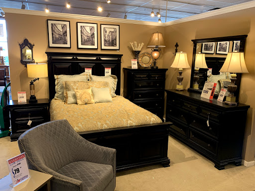 Furniture Store «JR Furniture Tigard», reviews and photos, 14255 SW Pacific Hwy, Tigard, OR 97224, USA