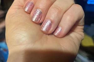 Mimi Nails & Spa image