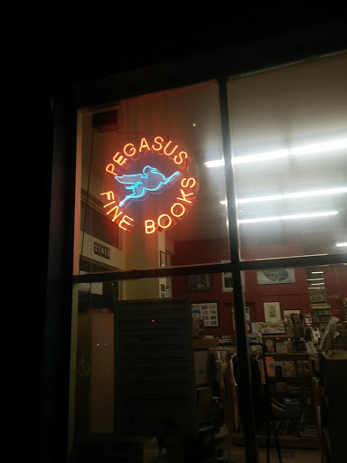 Book Store «Pegasus Books Downtown», reviews and photos, 2349 Shattuck Ave, Berkeley, CA 94704, USA