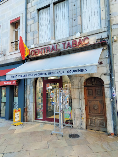 Central tabac-presse chez Olivier