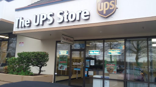 Shipping and Mailing Service «The UPS Store», reviews and photos, 14241 NE Woodinville Duvall Rd, Woodinville, WA 98072, USA