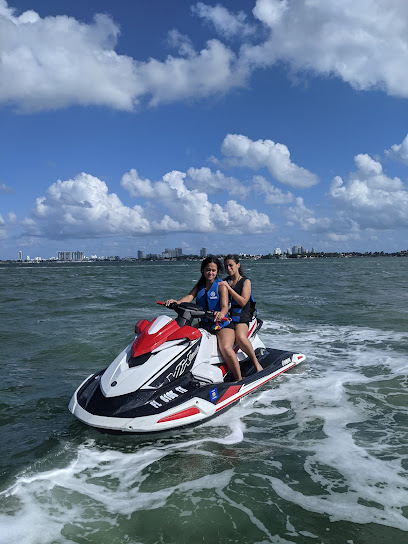 Jetski rentals with Q RICOOOOOO JETSKI MIAMI