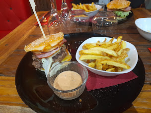 Photo n°23 de JELICIA à L'Isle-Adam ()