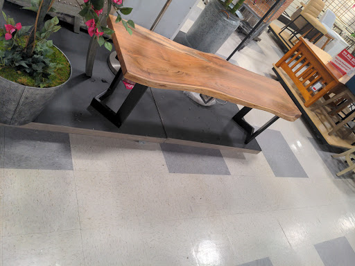 Department Store «T.J. Maxx & HomeGoods», reviews and photos, 20 Court House South Dennis Rd #1, Cape May Court House, NJ 08210, USA