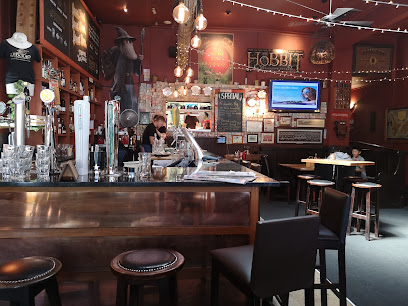 Redoubt Bar & Eatery