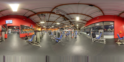 Health Club «Crunch - Riverside», reviews and photos, 10125 Hole Ave, Riverside, CA 92503, USA