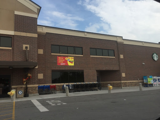 Grocery Store «Kroger Marketplace», reviews and photos, 4915 Dixie Hwy, Louisville, KY 40216, USA