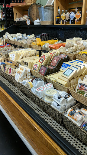 Gourmet Grocery Store «On the Vine Marketplace», reviews and photos, 75 Portsmouth Ave, Exeter, NH 03833, USA