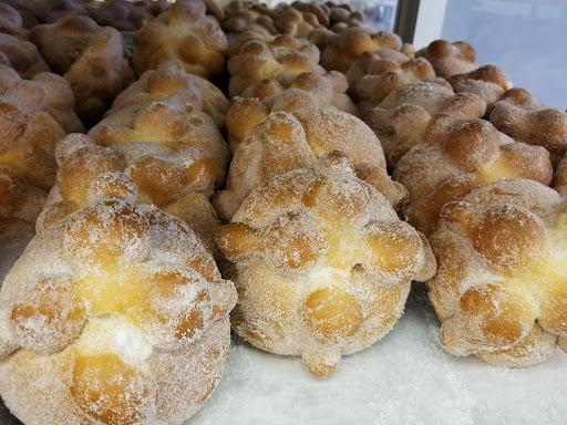 Shopping Mall «Hillcrest Shopping Center», reviews and photos, 1701 N Larkin Ave, Crest Hill, IL 60403, USA