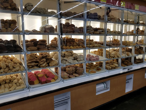 Grocery Store «El Super», reviews and photos, 450 Long Beach Blvd, Long Beach, CA 90802, USA