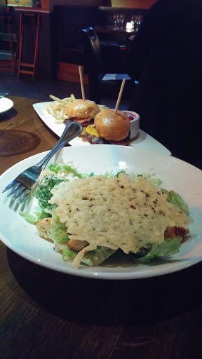 Seafood Restaurant «Devon Seafood + Steak», reviews and photos, 27 W Chocolate Ave, Hershey, PA 17033, USA