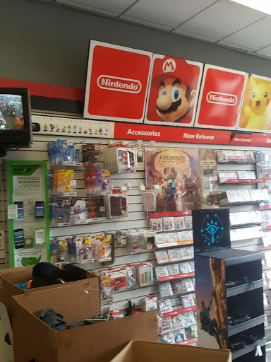 Video Game Store «GameStop», reviews and photos, 9542 Joseph Campau Ave, Hamtramck, MI 48212, USA