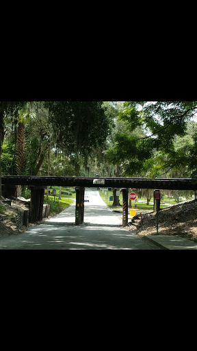 Park «Gilbert Park», reviews and photos, 310 S Tremain St, Mt Dora, FL 32757, USA