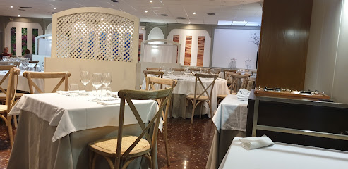 Restaurante Piscis - Pl. Aragón, 1, 22400 Monzón, Huesca, Spain