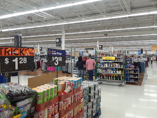 Discount Store «Walmart», reviews and photos, 55 Brooksby Village Way, Danvers, MA 01923, USA