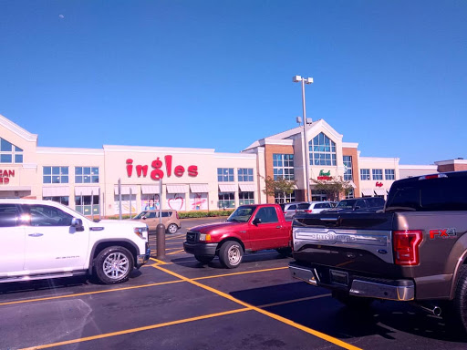 Grocery Store «Ingles Market», reviews and photos, 1124 N Park St, Carrollton, GA 30117, USA