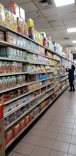 Grocery Store «Euro Market», reviews and photos, 30-42 31st St, Astoria, NY 11102, USA